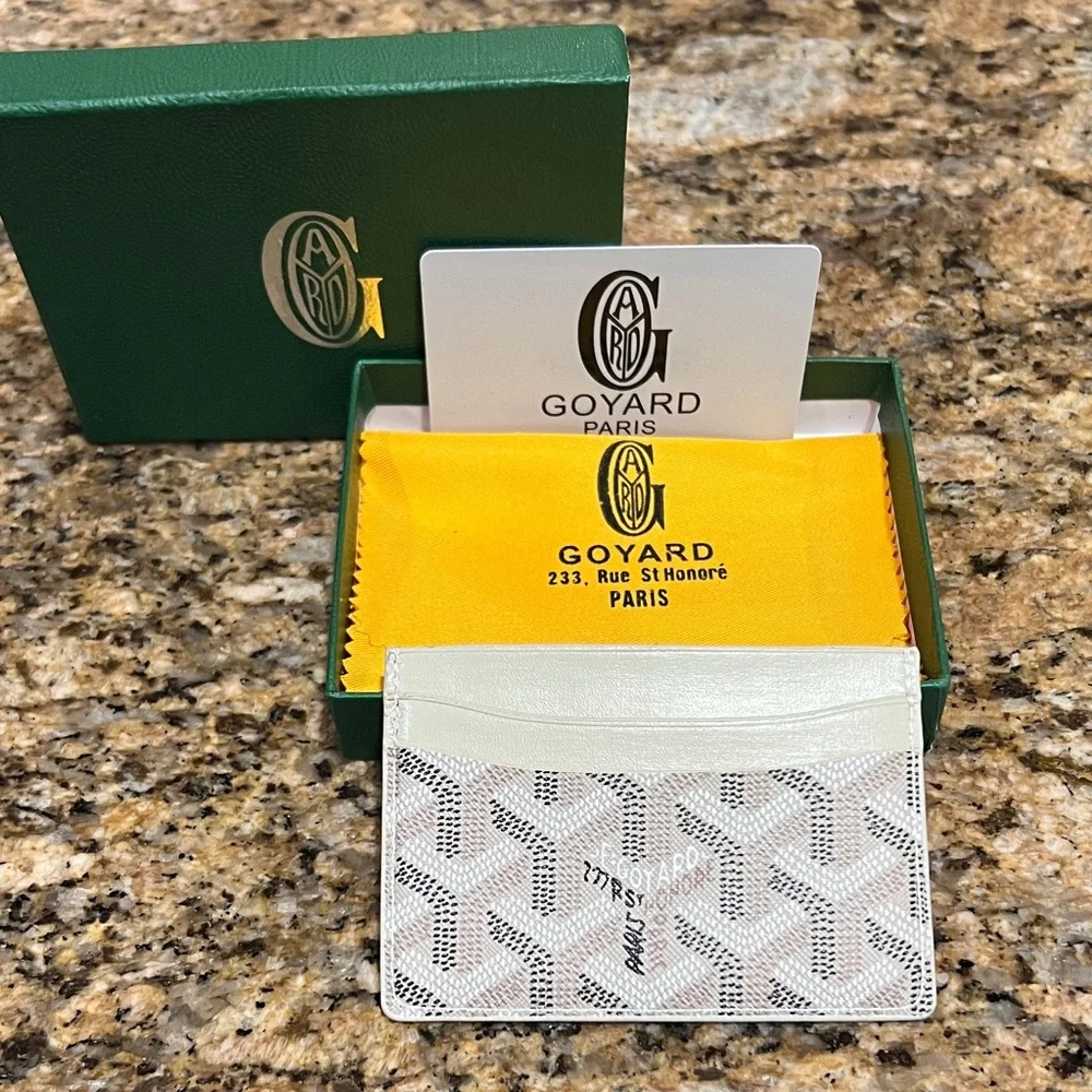 BRAND NEW Auth. Goyard White and Gray Card Holder